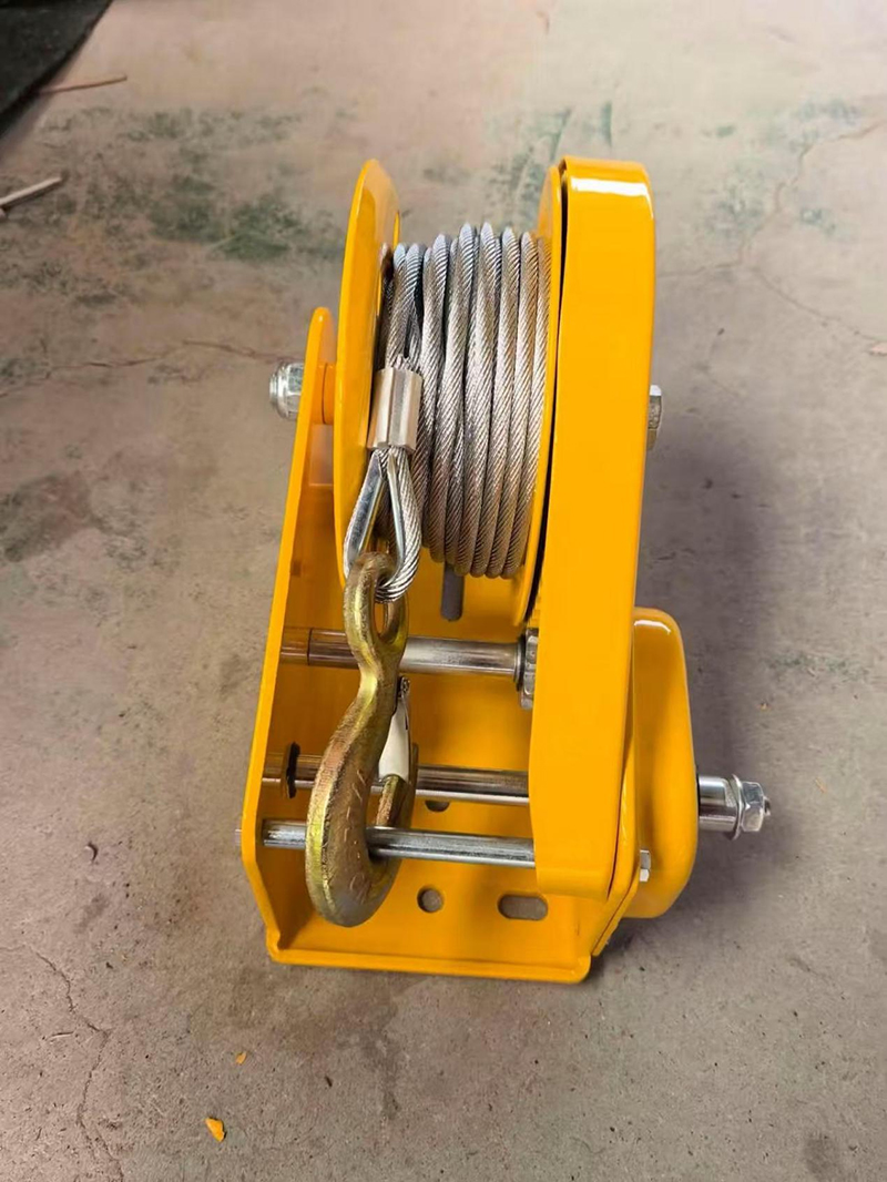 Hand winch Hand winch