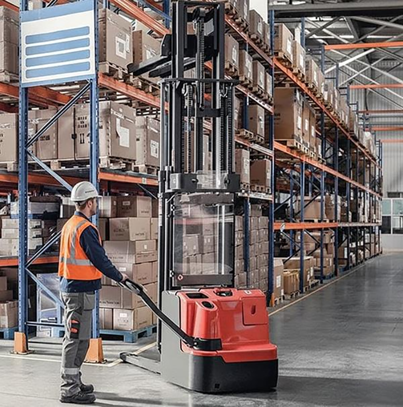 Electric Stacker
