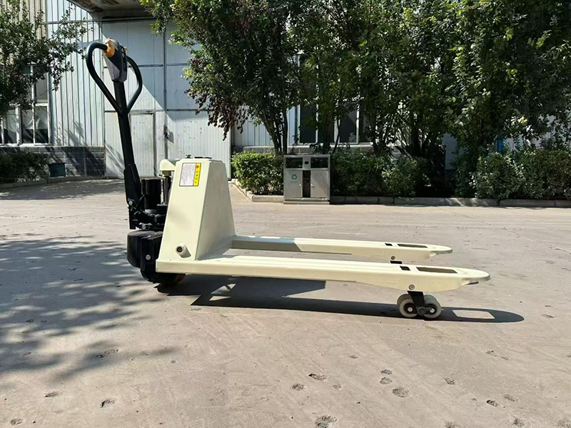 Semi-Electric Pallet Truck: High-Efficiency Labor-Saving Warehouse Handling Equipment Reshapes Modern Logistics Operation
